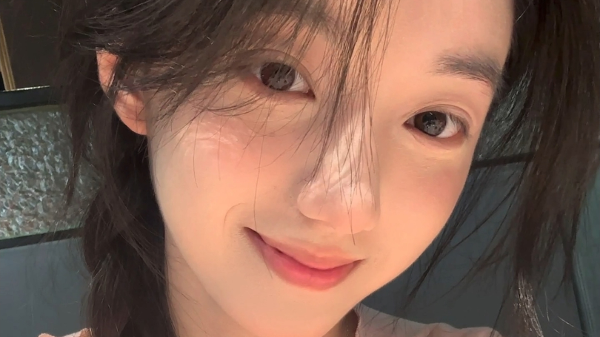 普京视察俄罗斯最大钢铁厂